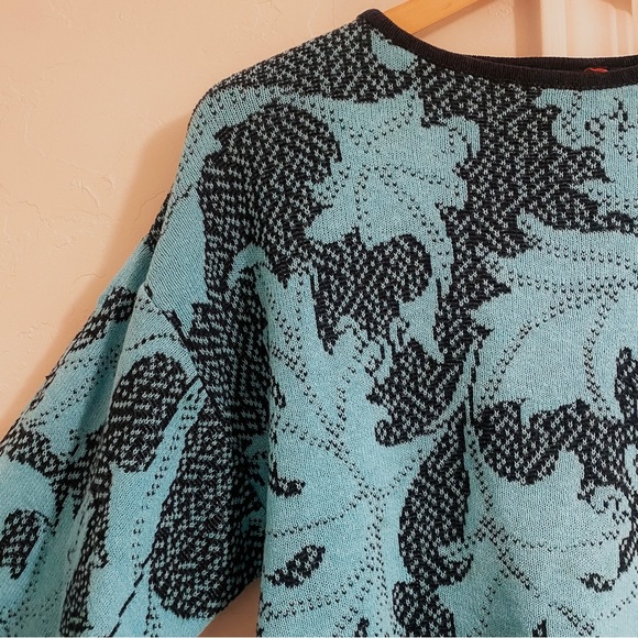 Vintage Alain Manoukian Italian blue knit pullover sweater - Picture 2 of 7